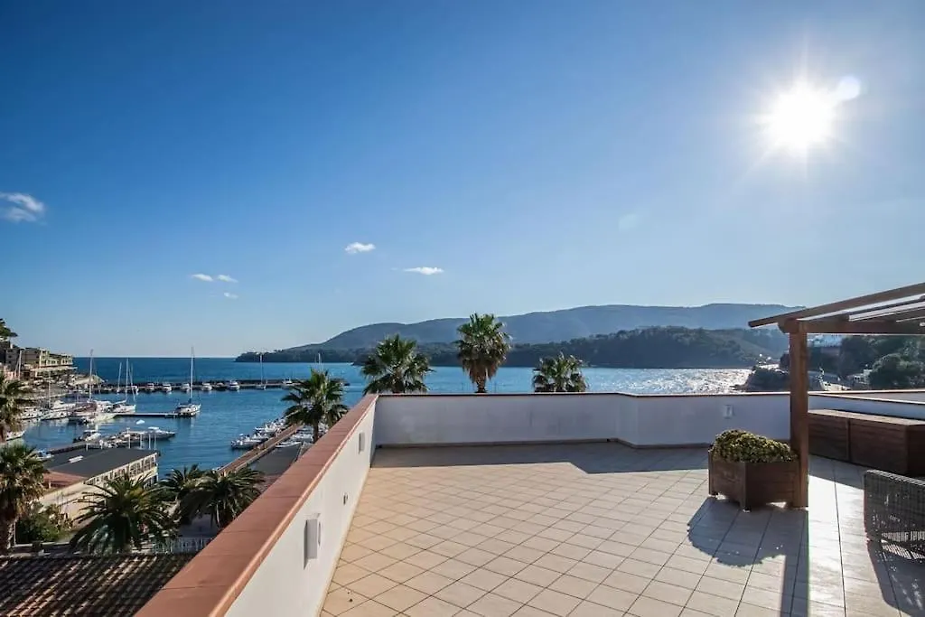 La Terrazza Sul Mare Apartment Porto Azzurro