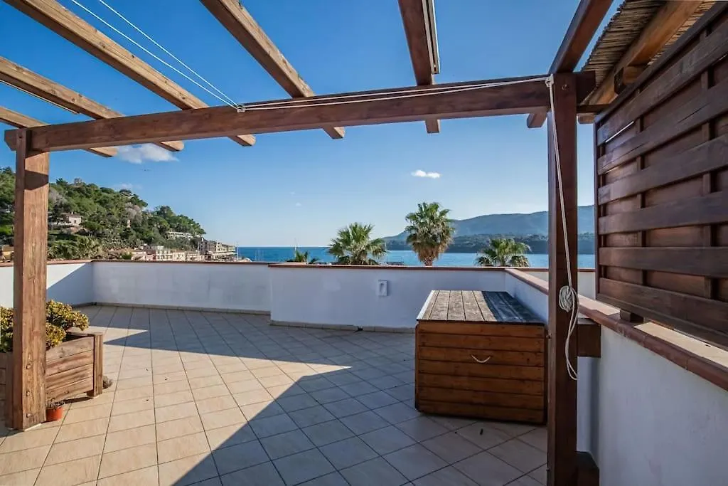 La Terrazza Sul Mare Apartment Porto Azzurro