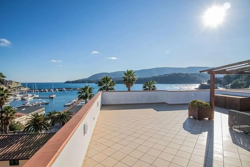 La Terrazza Sul Mare Apartment Porto Azzurro